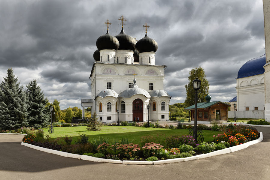 Успенский Трифонов монастырь 