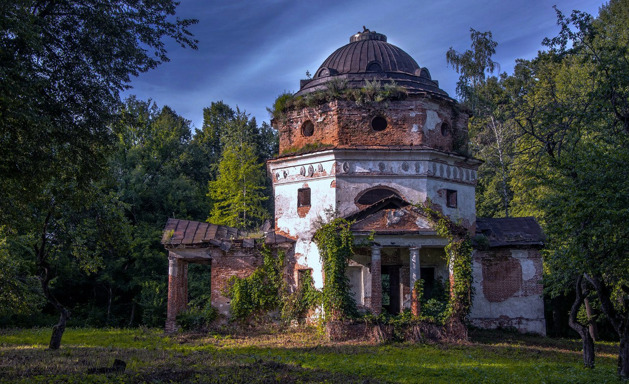 Фотография Церковь Покрова Пресвятой Богородицы (Брянская область,  Мглинский район, село Новая Романовка) из раздела архитектура и интерьер  #6261831 - фото.сайт - sight.photo