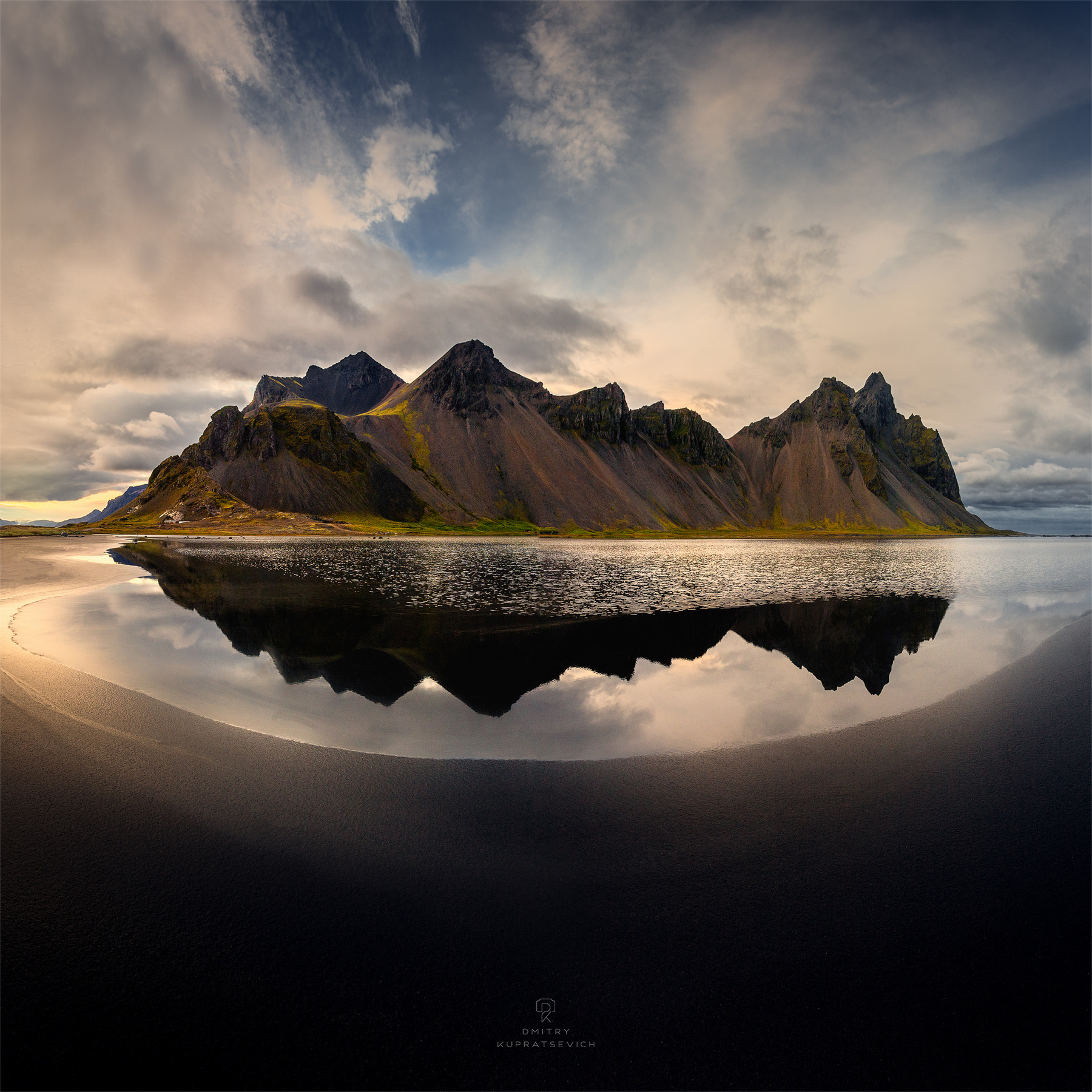 Темное отражение Исландия пейзаж природа отражение пляж берег