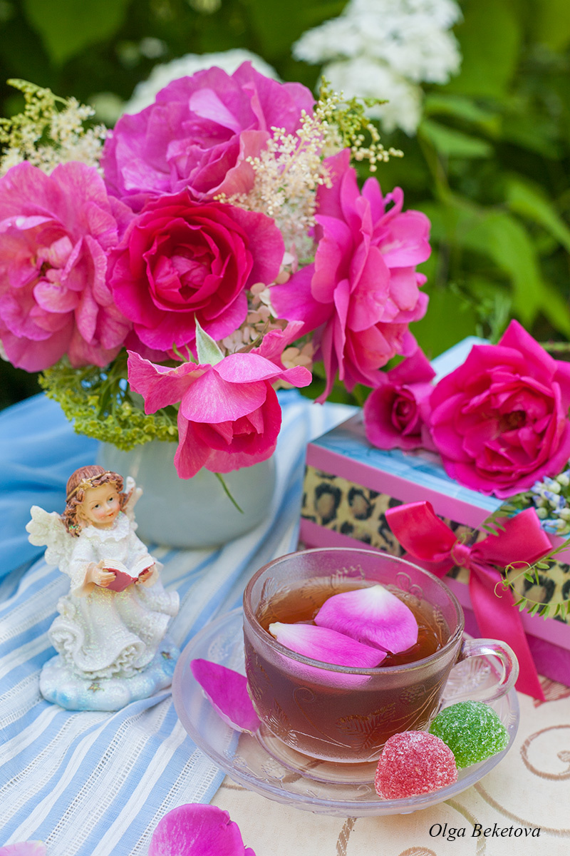 Розовый чай чай натюрморт чашка розы мармелад ангелочек