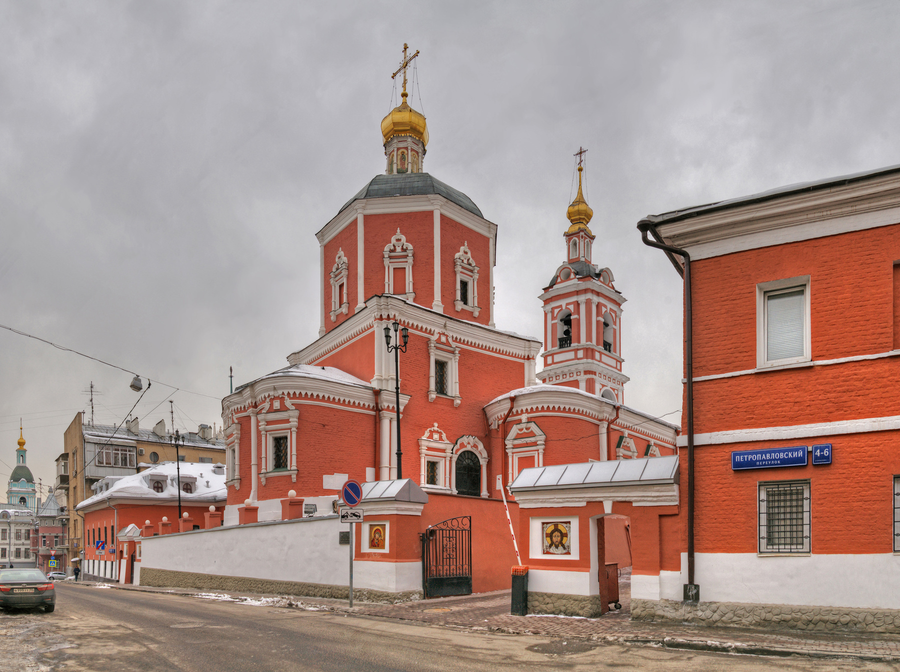 Фотография Храм Святых Апостолов Петра и Павла у Яузских ворот (на  Кулишках) из раздела архитектура и интерьер #6721295 - фото.сайт -  sight.photo