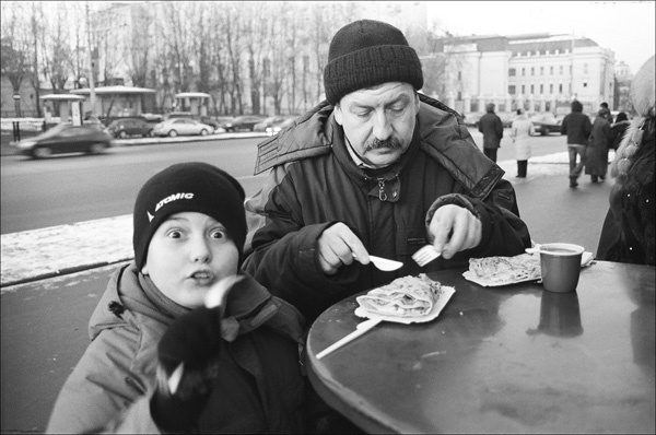 Какой милый ребенок #6 небо, самолет, дедушки, деточки, блины, блин, куда, лезешь, в очередь...