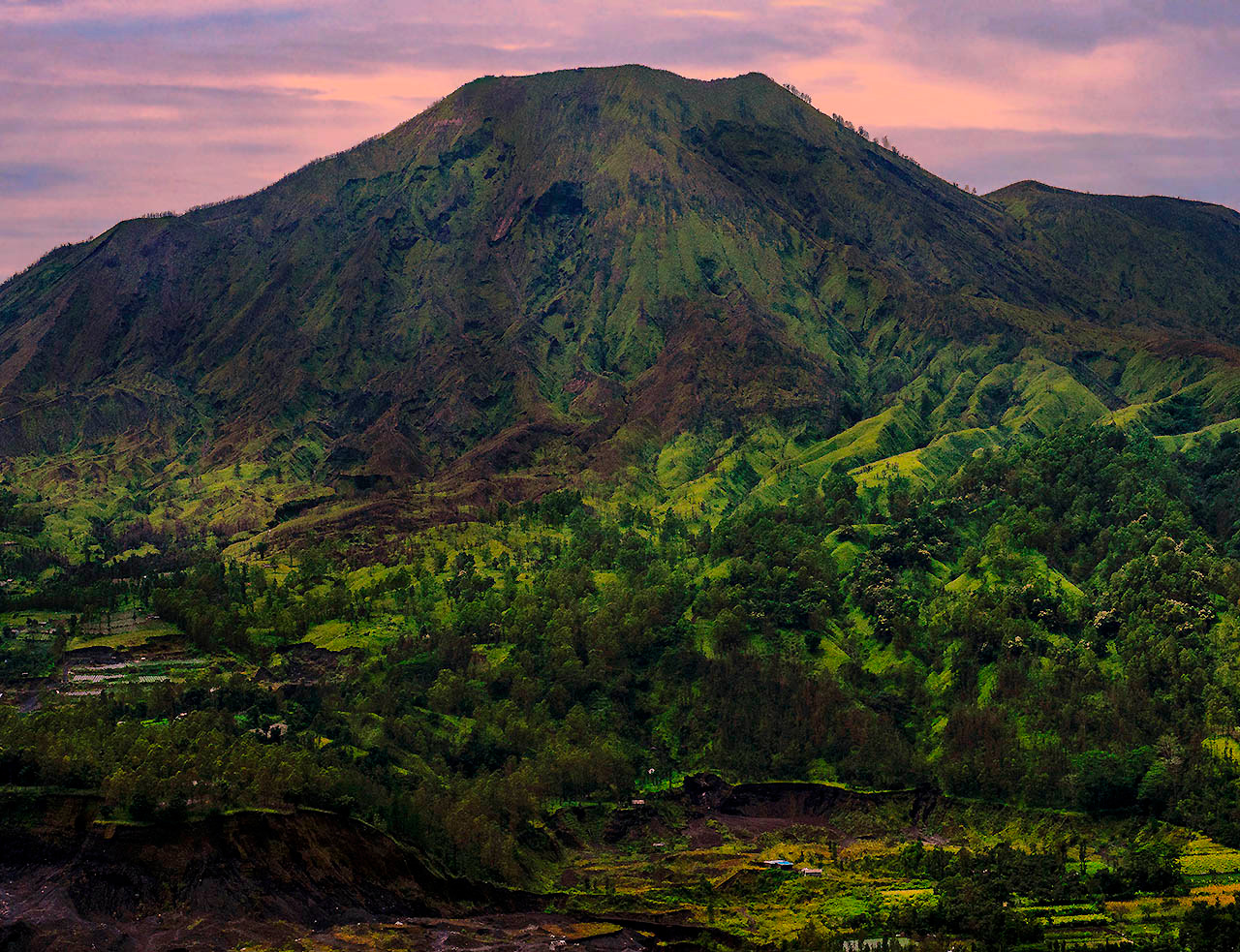Вулкан Батур горы гора вулкан рассвет