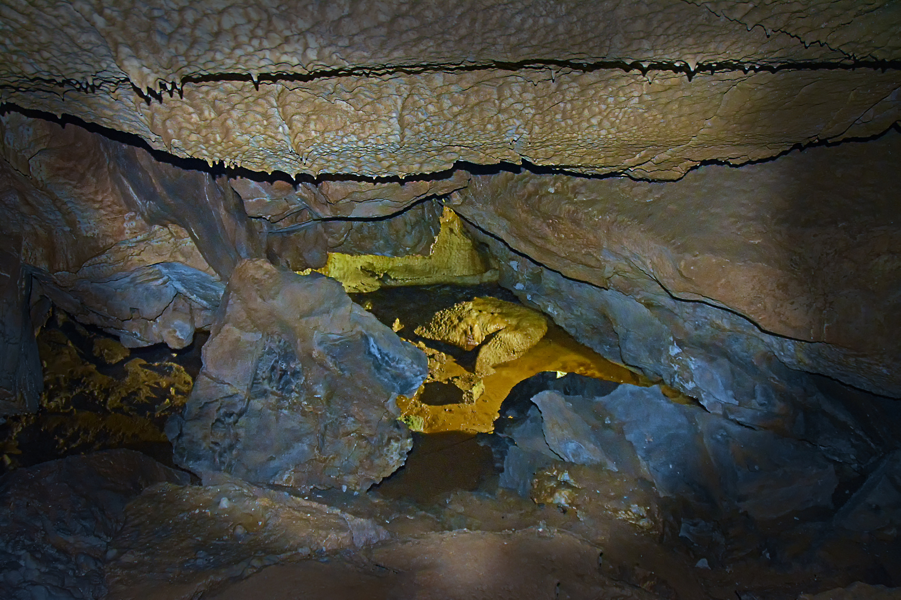 Ягодинская пещера 