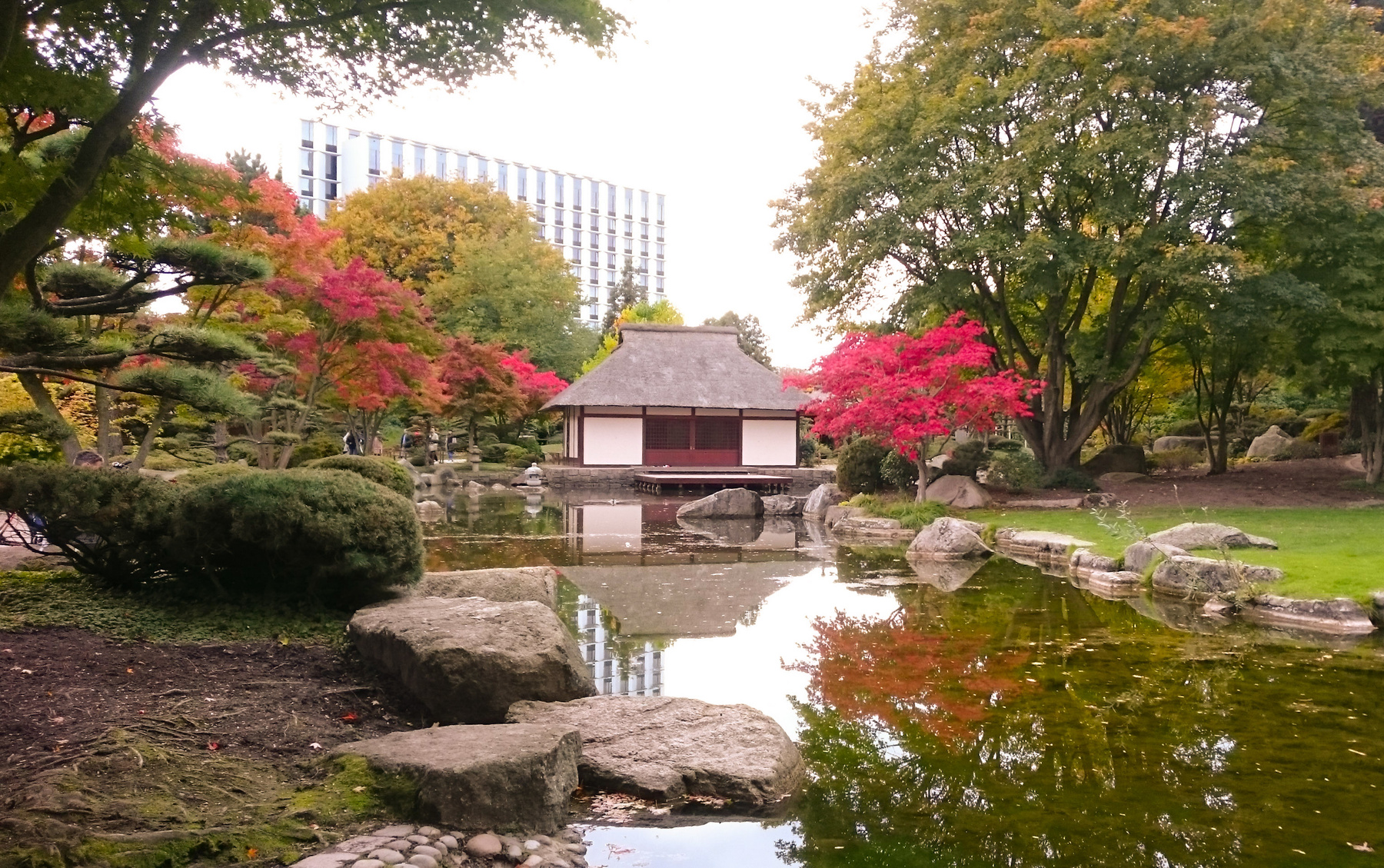 Японский садик в парке "Planten Un Blomen" 