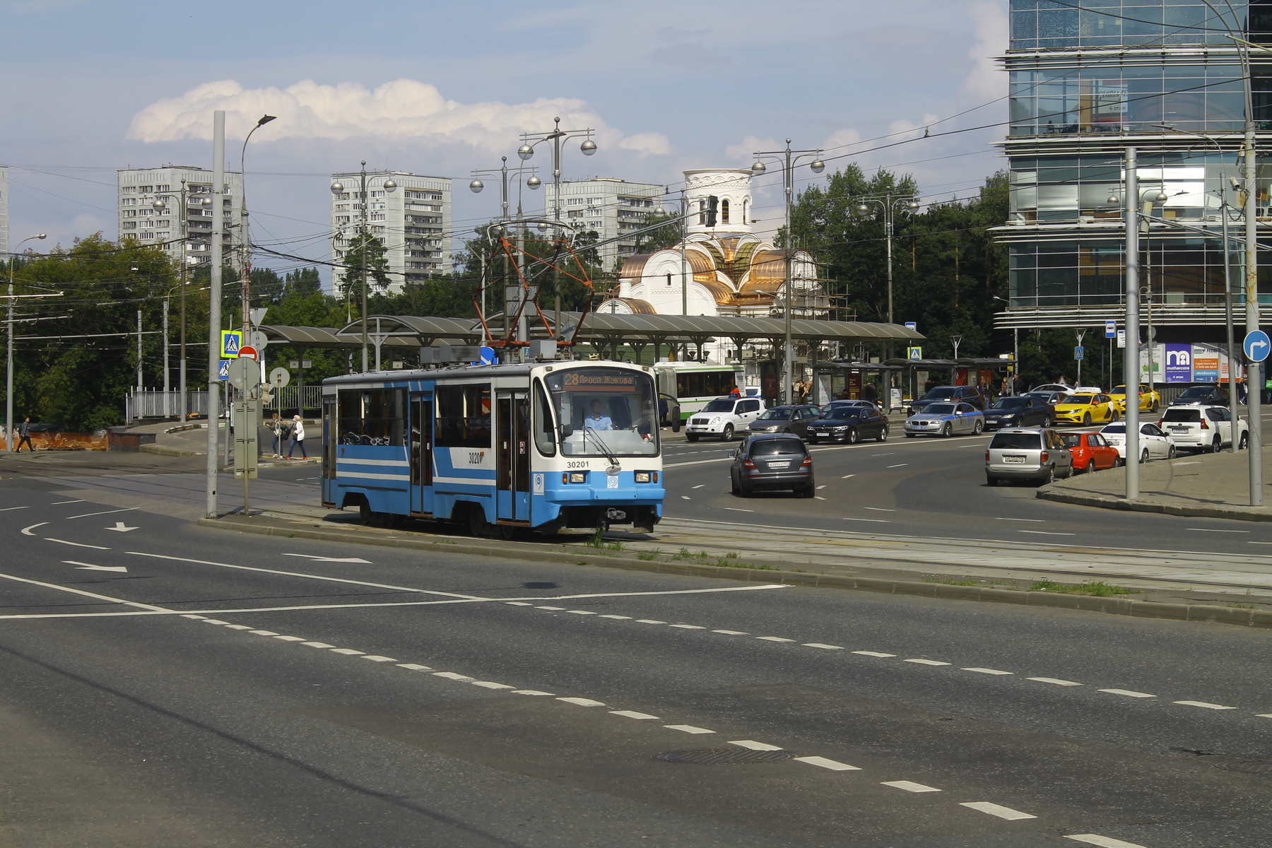 Трамвайные пути на Новощукинской улице Москва