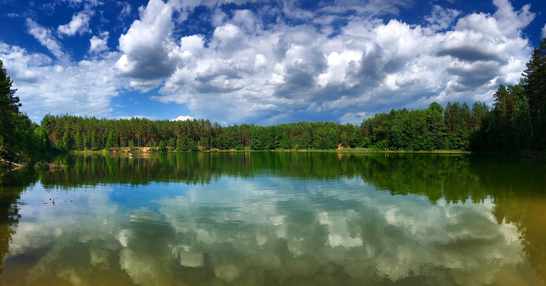 .reflection. ukraine blue lake nature