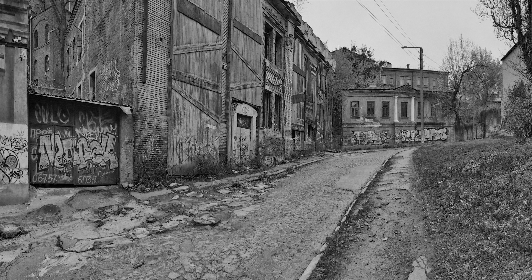 В переулке Воробьёва 