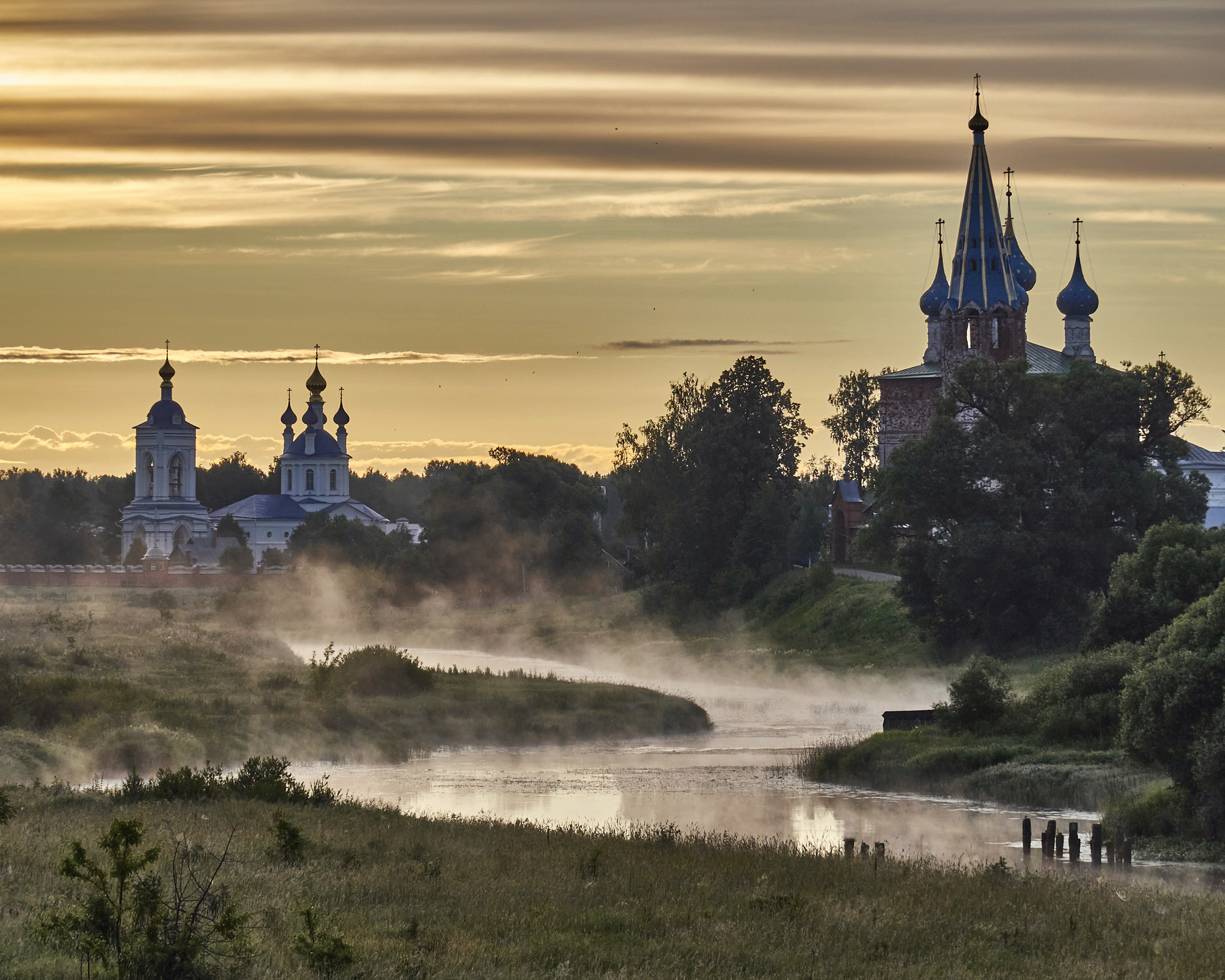 Мистика раннего утра в Дунилово дунилово река Теза утро туман лето монастырь