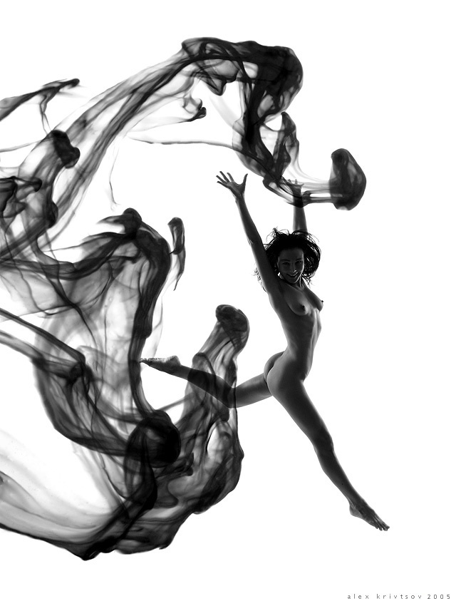 маленькие нудистки " Фотография Маленький чертенок. Серия/Air dance/ из раздела ню (18+) #754807  - фото.сайт - sight.photo