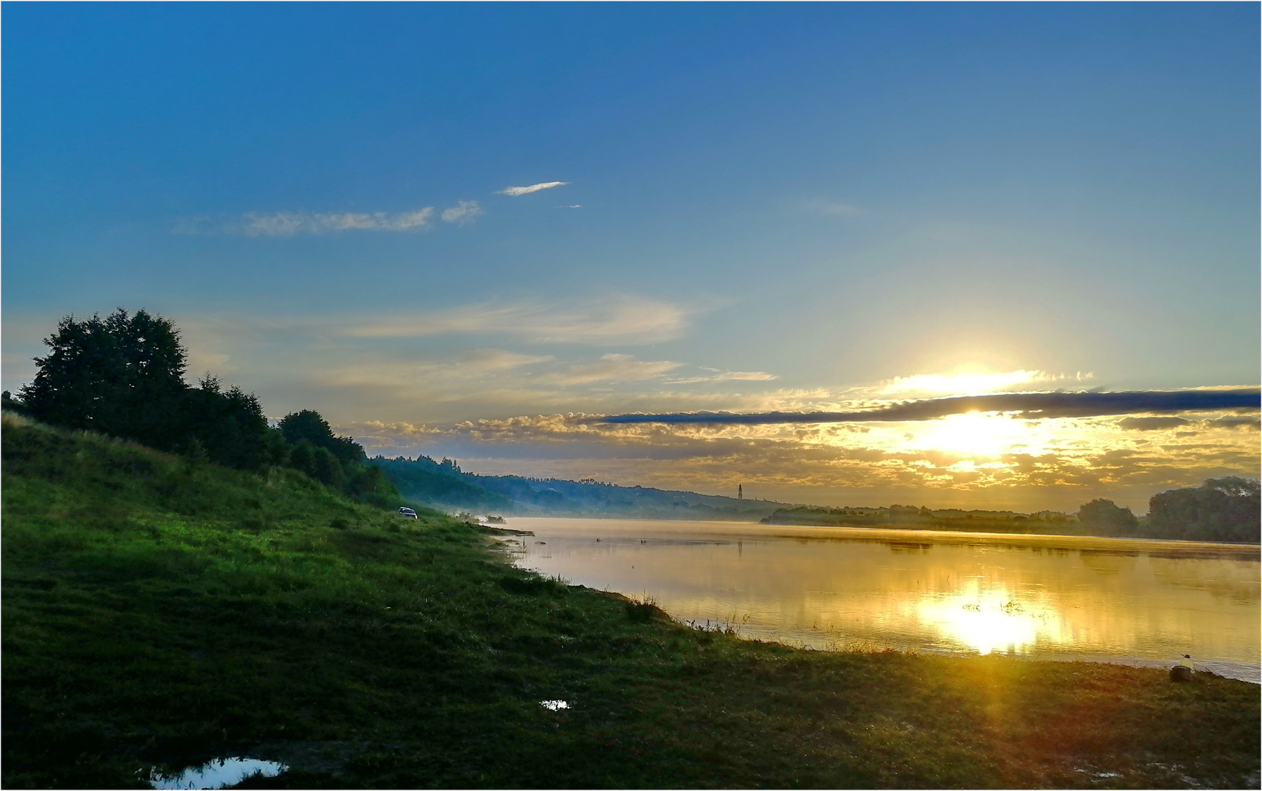 Утром на рыбалке (река Ока) 