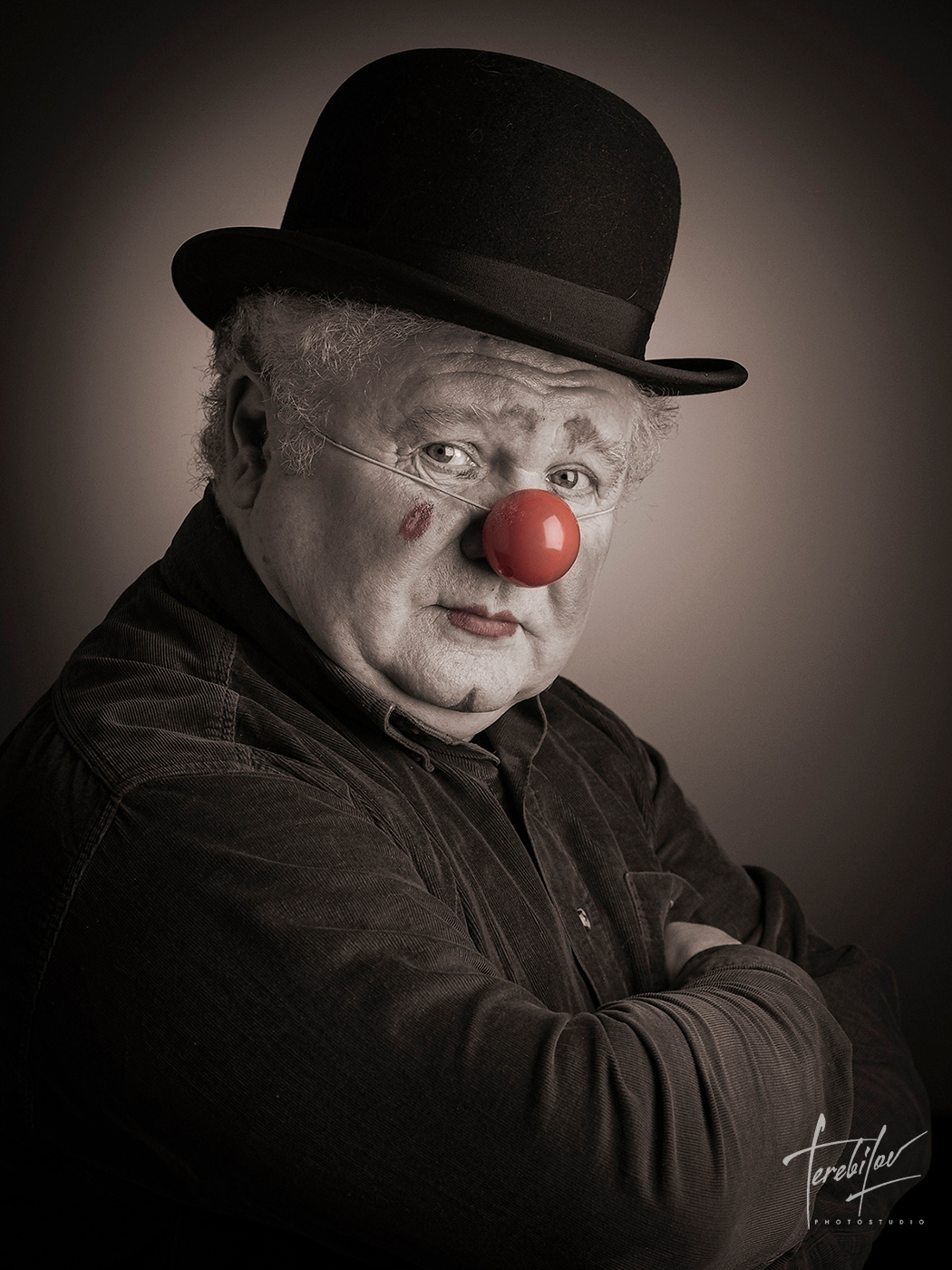 Грустный клоун клоун clown улыбайтесь господа terebilovstudio