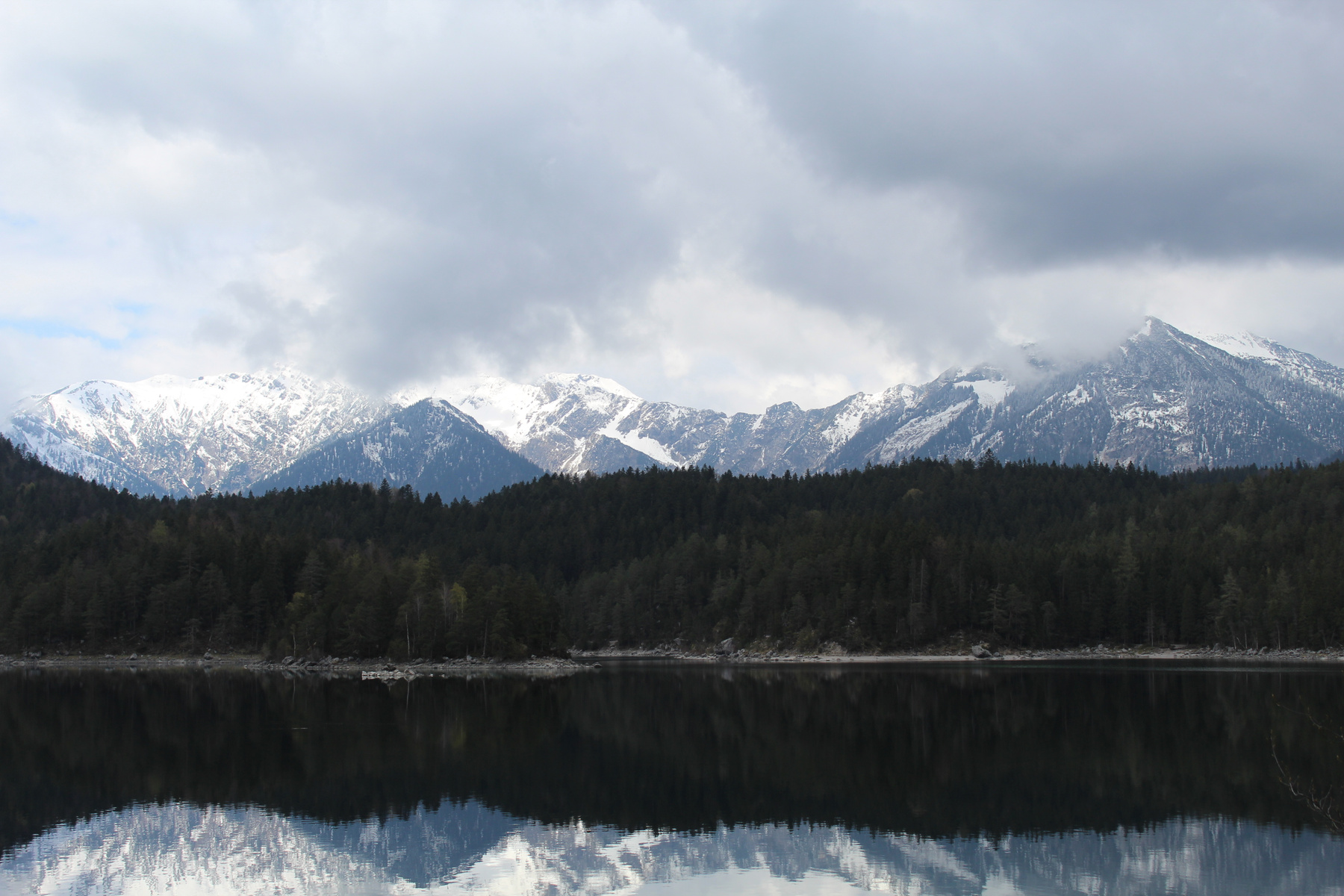 Горы и озеро Айбзее природа горы озеро