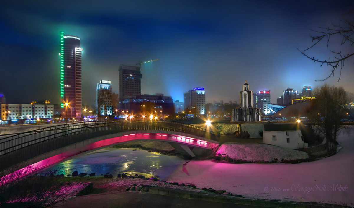 Сказочная городская панорама Беларусь город минск вечер фотосфера-минск