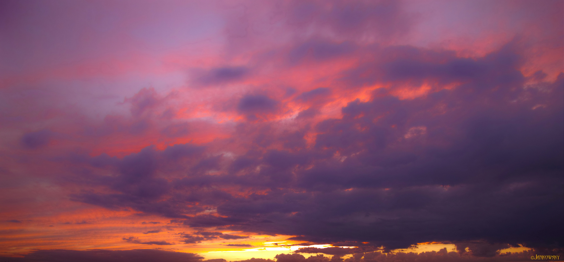 Foveon-безумия омского неба до отвисания челюсти Sigma SD1 Merrill Foveon панорама облаков закат омск розовый оранжевый