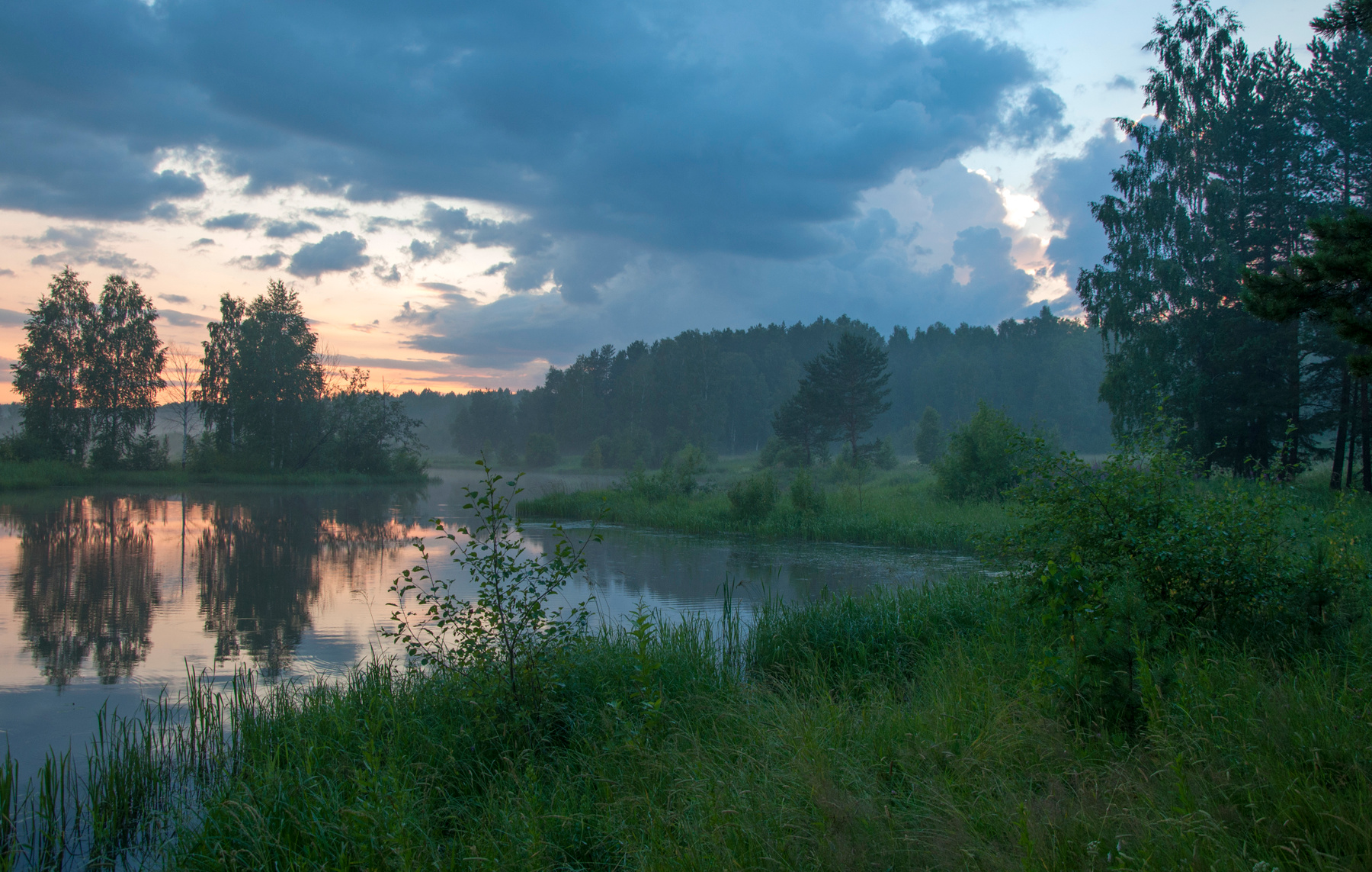 Облака на закате река нейва россия лето закат облака