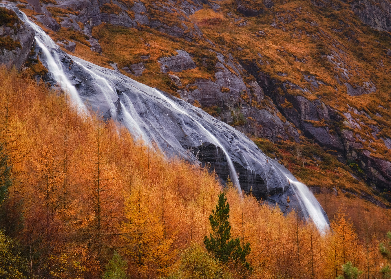 ...над огненными лиственицами... ireland waterfall long exposure gleninchaquinpark autumn nature outdoors scenic amazing picturesque europe wonderful