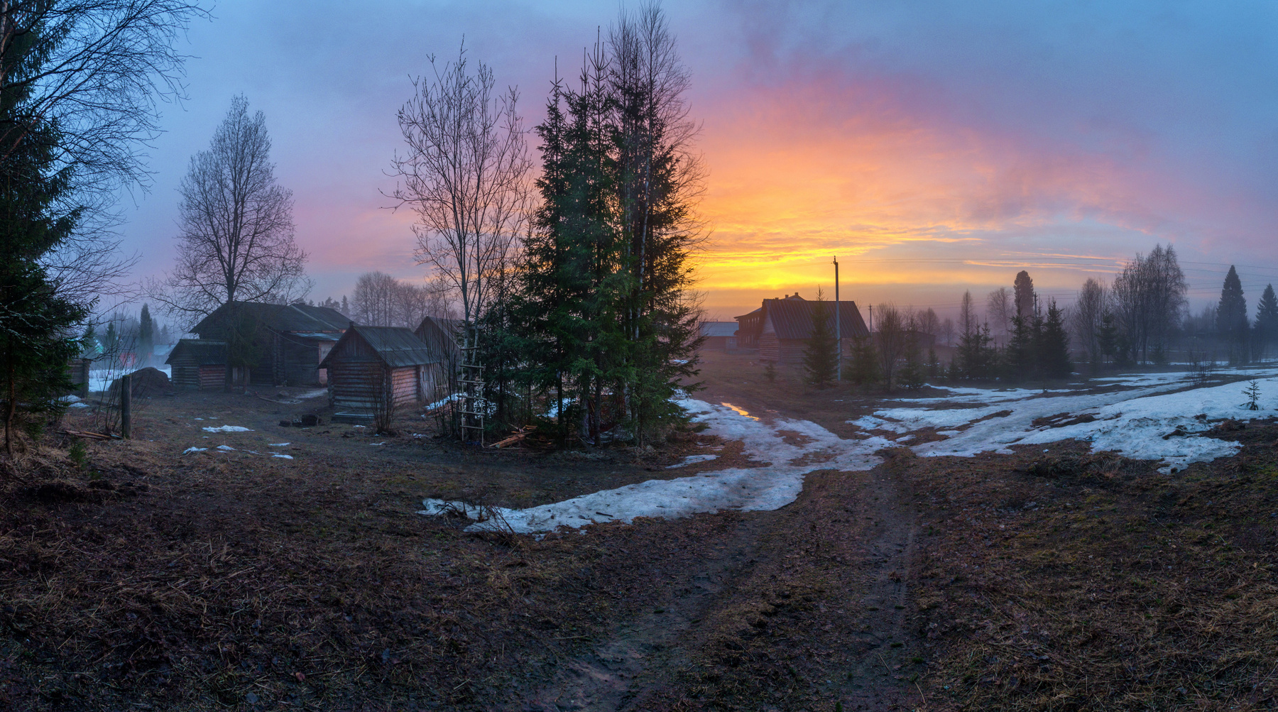 Вечер в деревне с небольшим туманом...04.05.2020. дер. Холдынка, Вологодская область, Вожегодский район. Вологодчина природа весна деревня