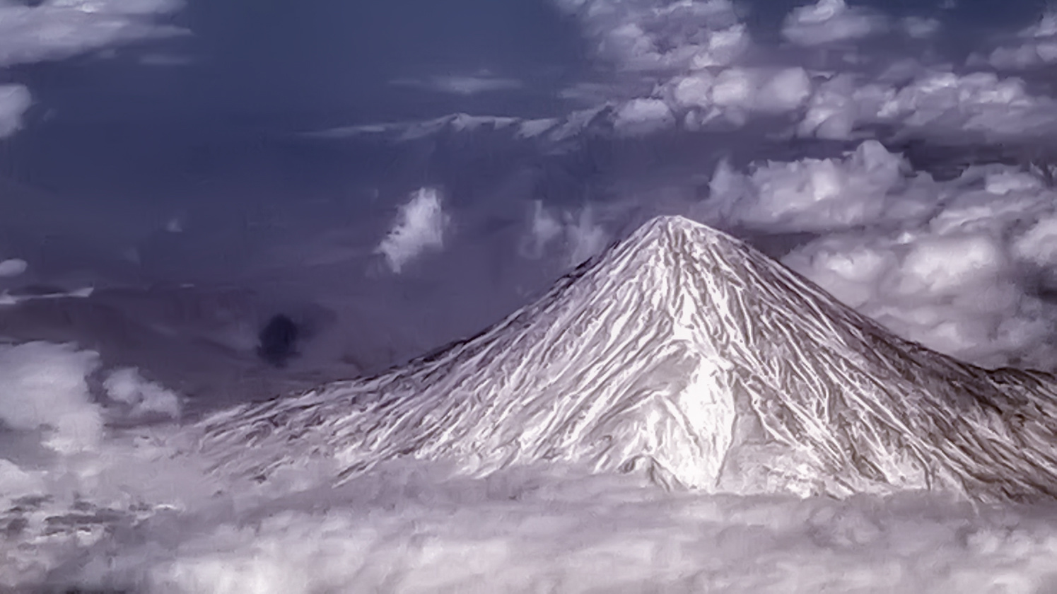 ***Гора Демавенд - самая высокая точка Ирана 5671М. 