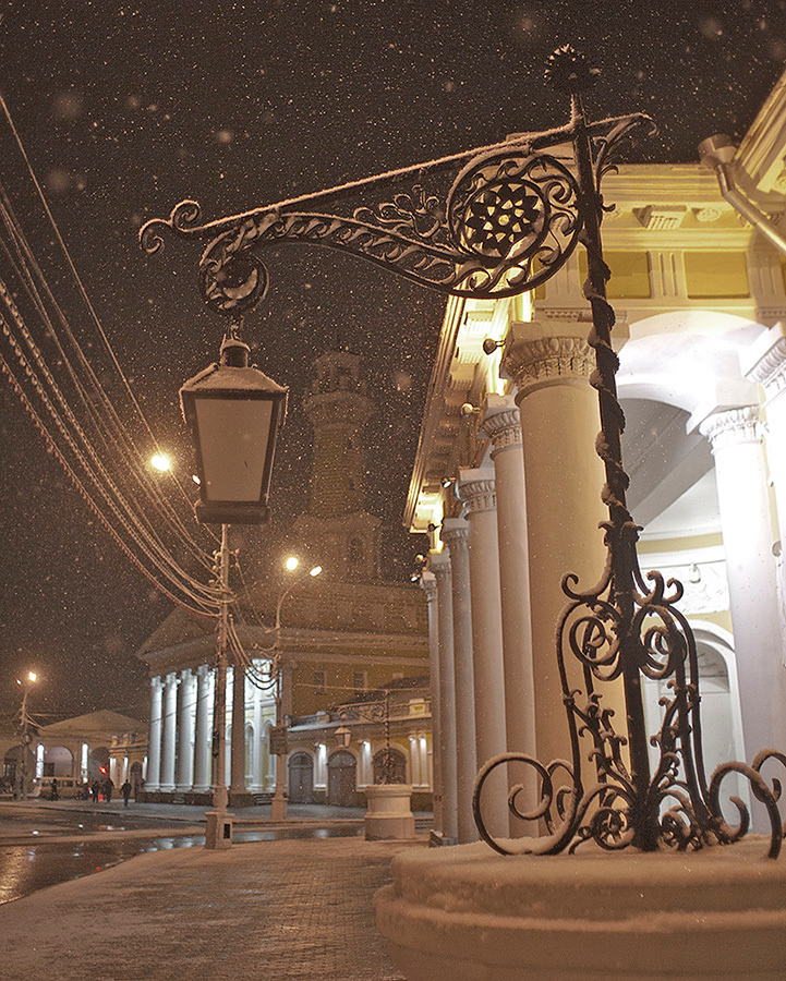 заснеженный фонарь у гауптвахты в Костроме фонарь гауптвахта кострома снег зима
