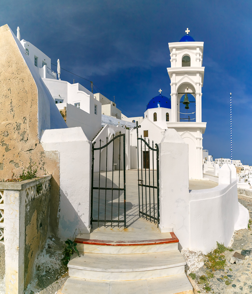 Imerovigli Anastasi Church of Santorini, Greece имеровигли санторини греция синие купола церковь белые домики