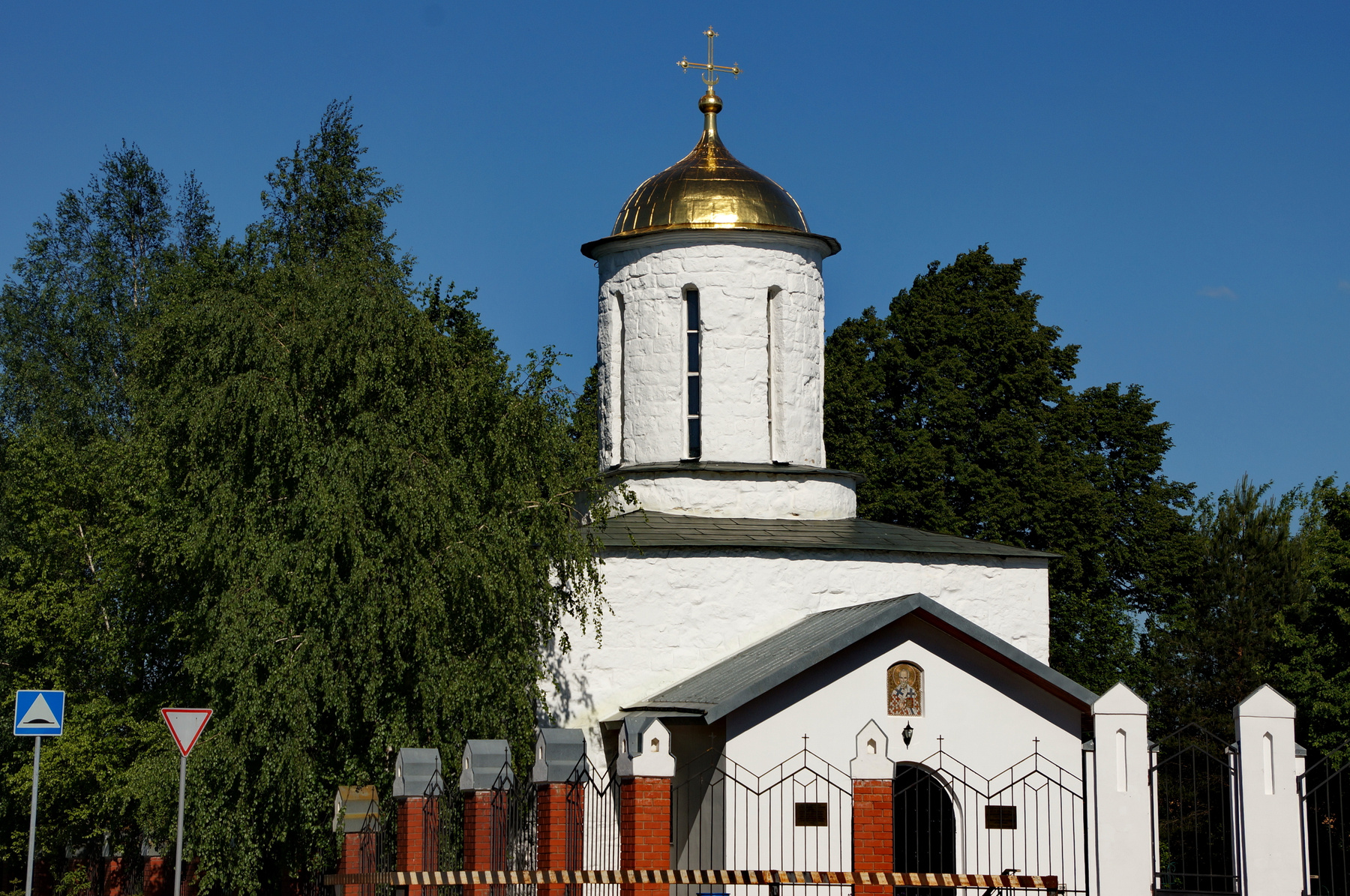Никольская церковь в селе Каменское 