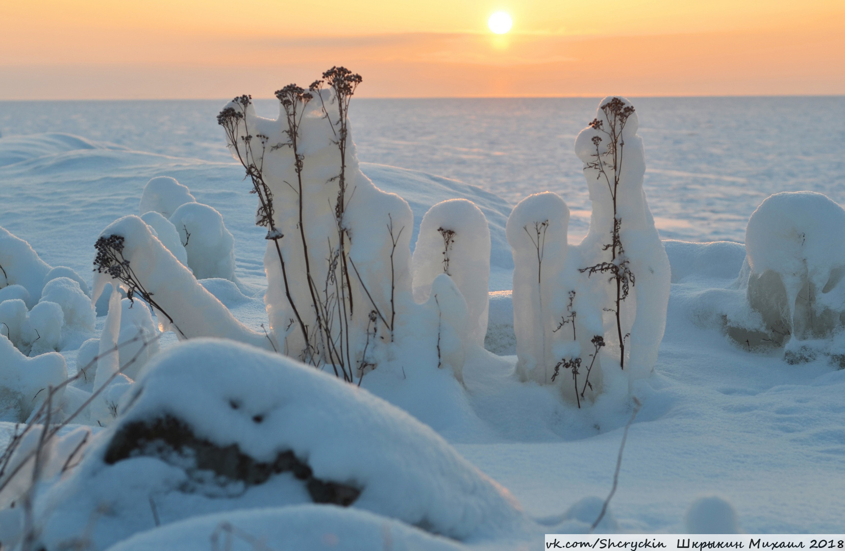 *** Карелия Россия остров лёд снег восход рассвет солнце зима февраль природа