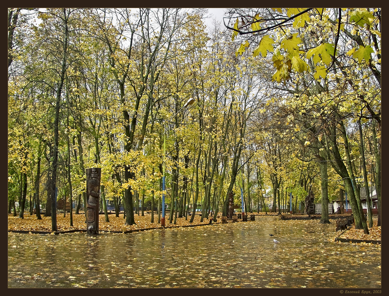 Фотография Брянск. Парк-музей имени А. К. Толстого. По дорожкам парка... из  раздела путешествия #5698571 - фото.сайт - sight.photo