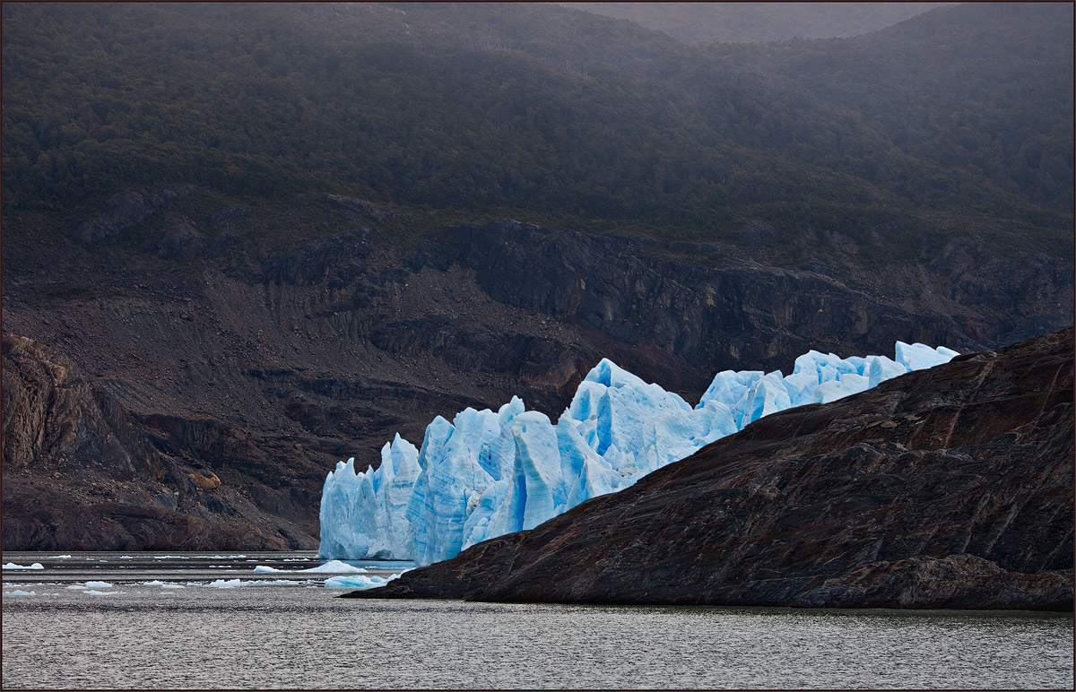 ...контрасты... Patagonia Chile Torres del Paine lago grey