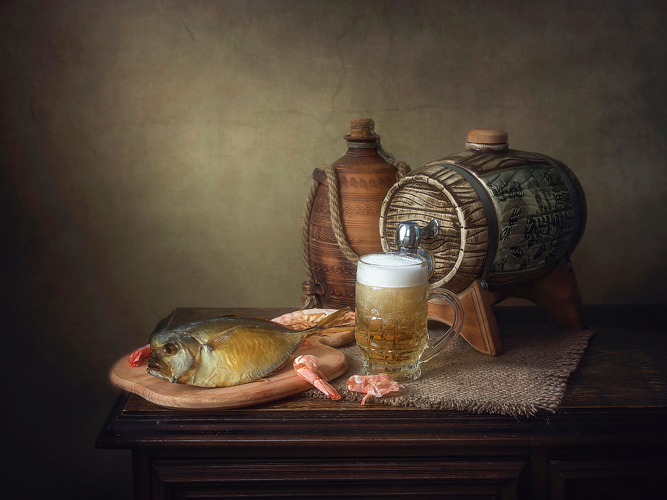 ***Натюрморт с копченым вомером натюрморт еда напитки пиво копченая рыба креветки интерьер