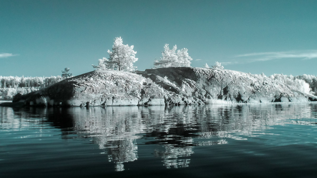 Ладога. Инфракрасное фото Ладога Инфракрасное фото ладожское озеро ir вода остров небо