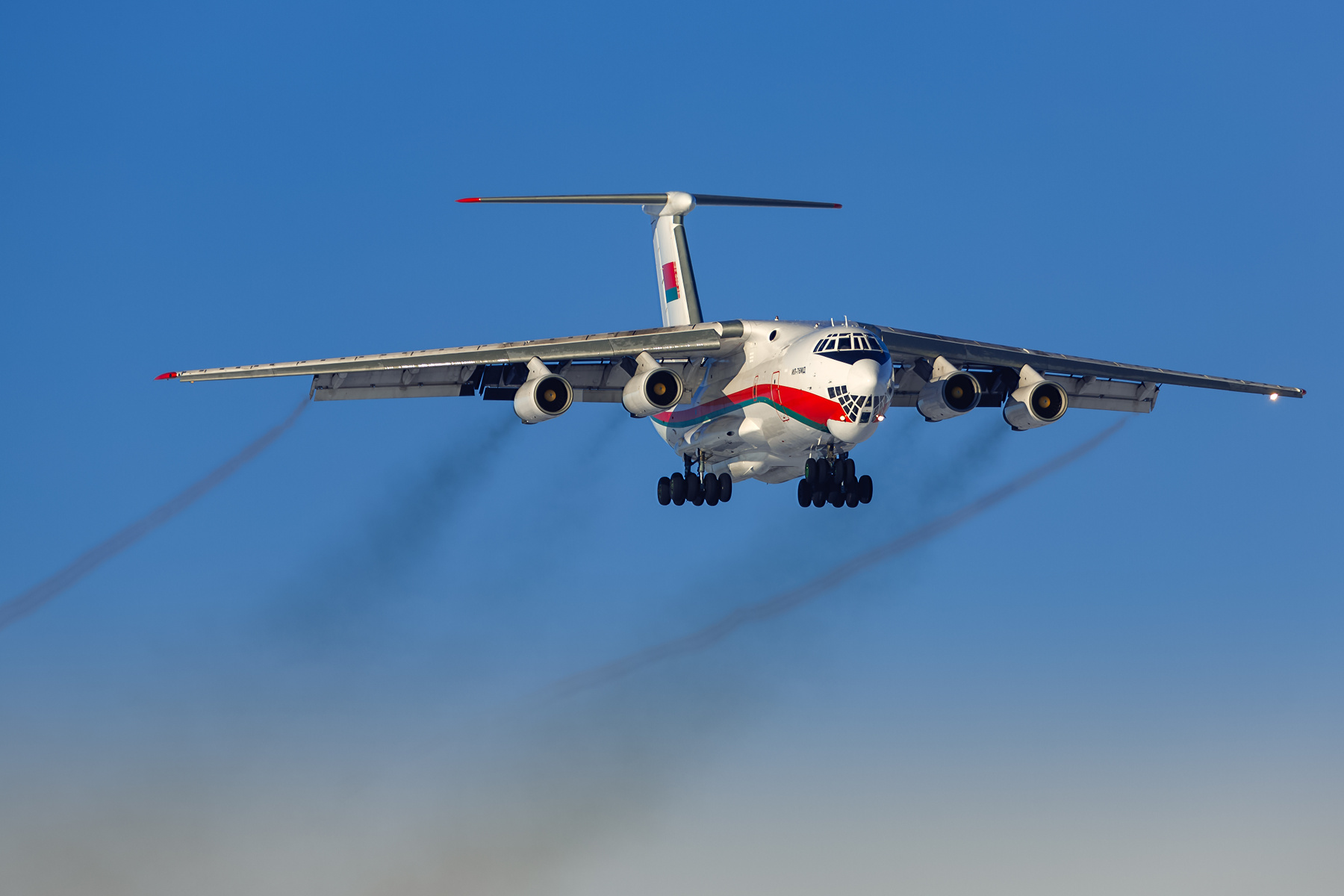 Посадка в минус 16 umli ил-76 il-76 аэродром самолет plane авиация летчики небо ввс Мачулищи