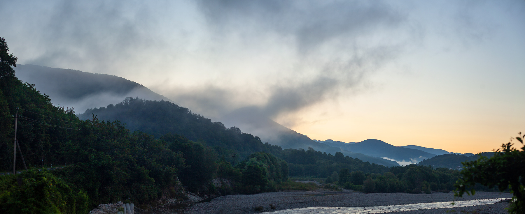 Утро в долине реки Аше река Аше туман утро кавказ