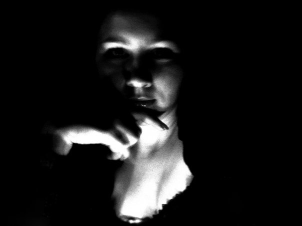 *2 чёрно-белое, девушка,портрет