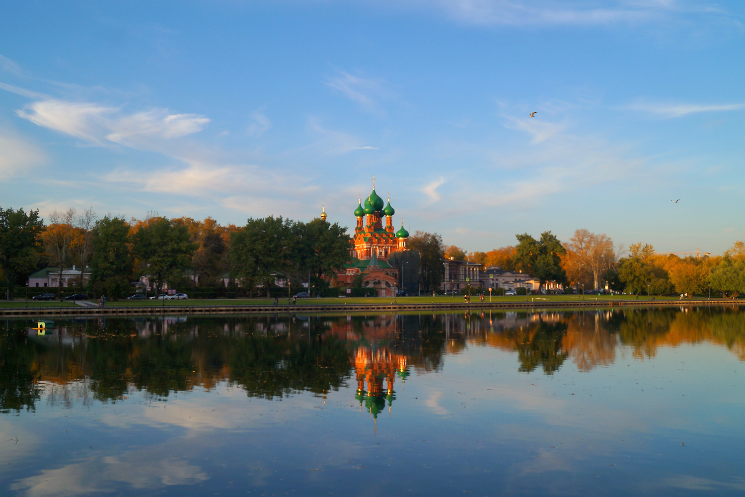 Осенний вечер Москва Останкино осень пруд вечер отражения храм