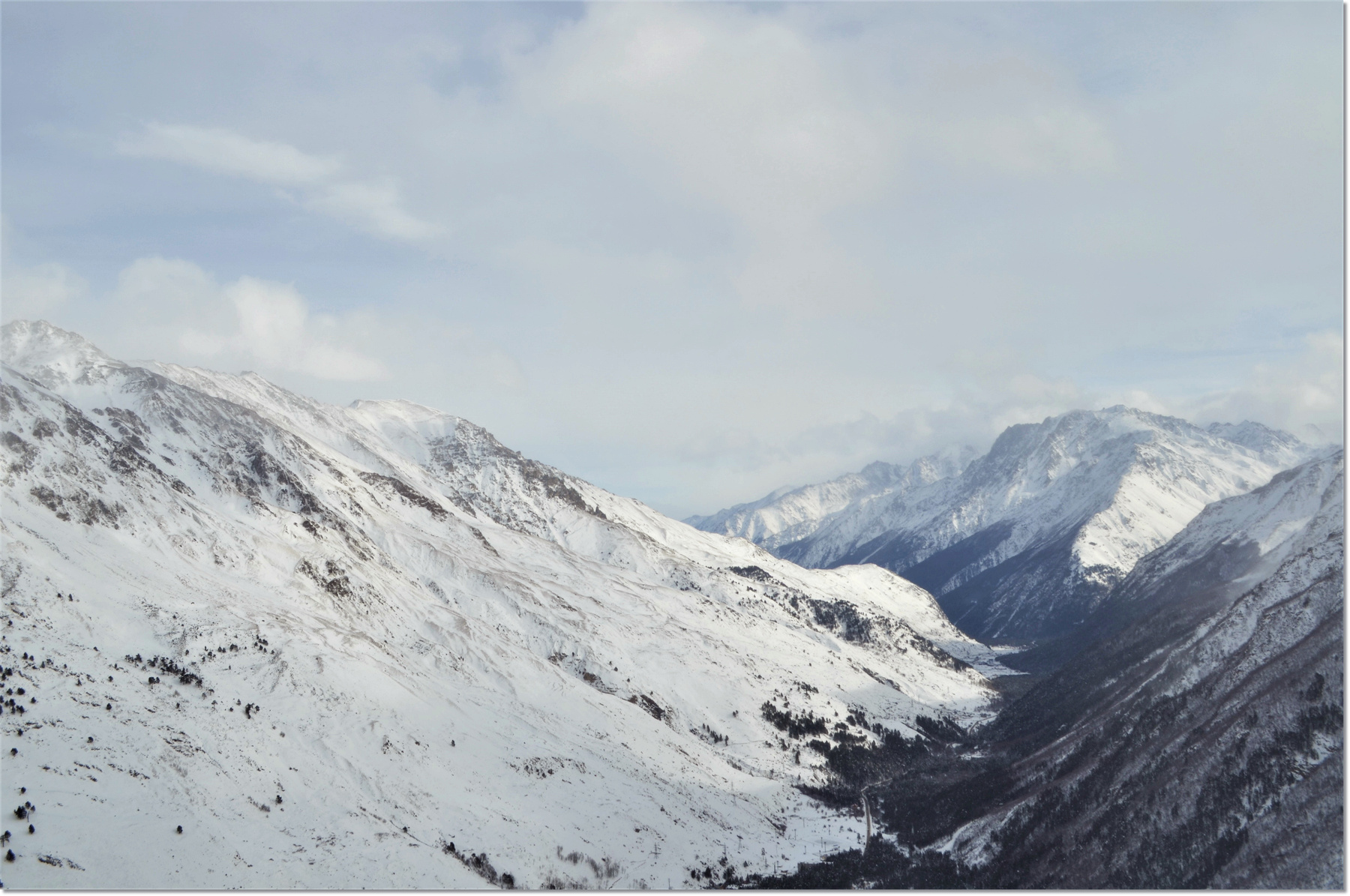 Я часто слышу музыку в горах.... Кавказ Кабардино-Балкария Приэльбрусье Чегет горы вершины красота путешествие