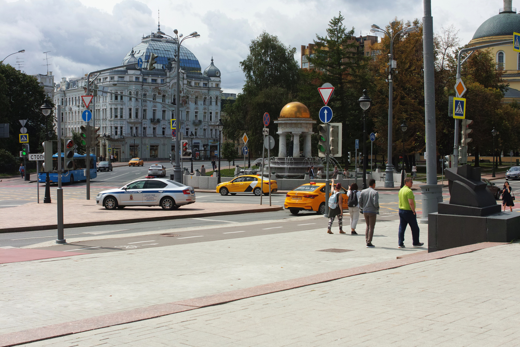 Никитские Ворота город Москва площадь Никитские Ворота