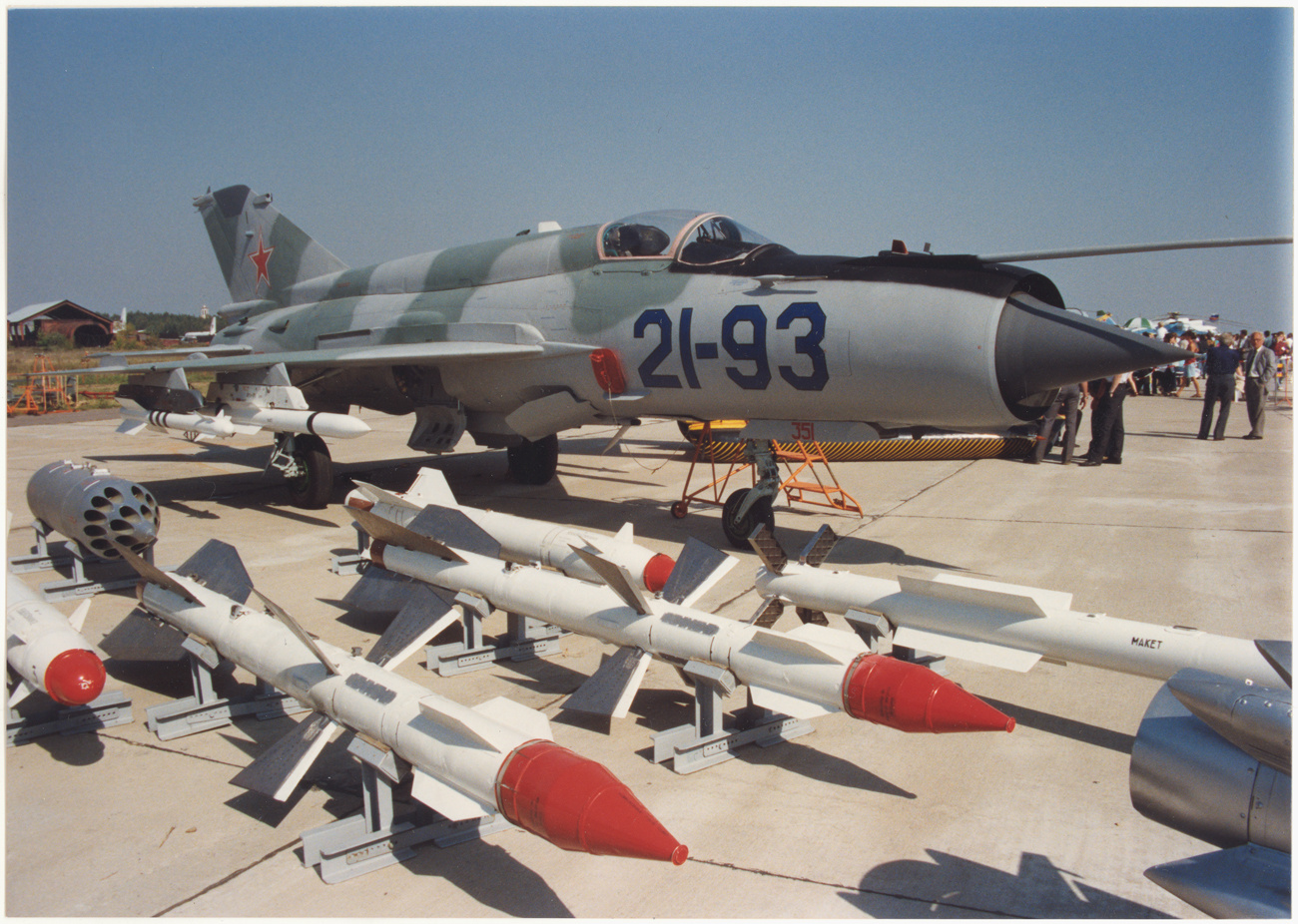 МИГ-21-93 