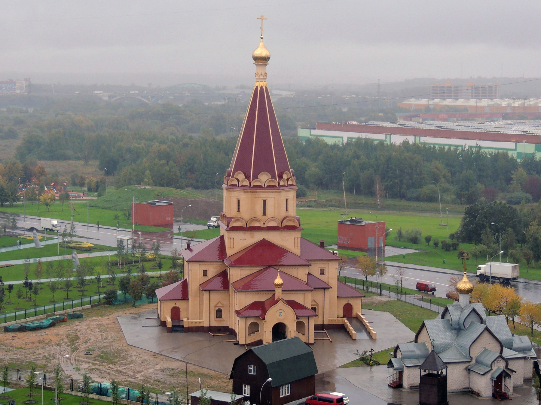 Фотография Церковь Усекновения Главы Иоанна Предтечи в Братеево (новая) из  раздела архитектура и интерьер #5219441 - фото.сайт - sight.photo