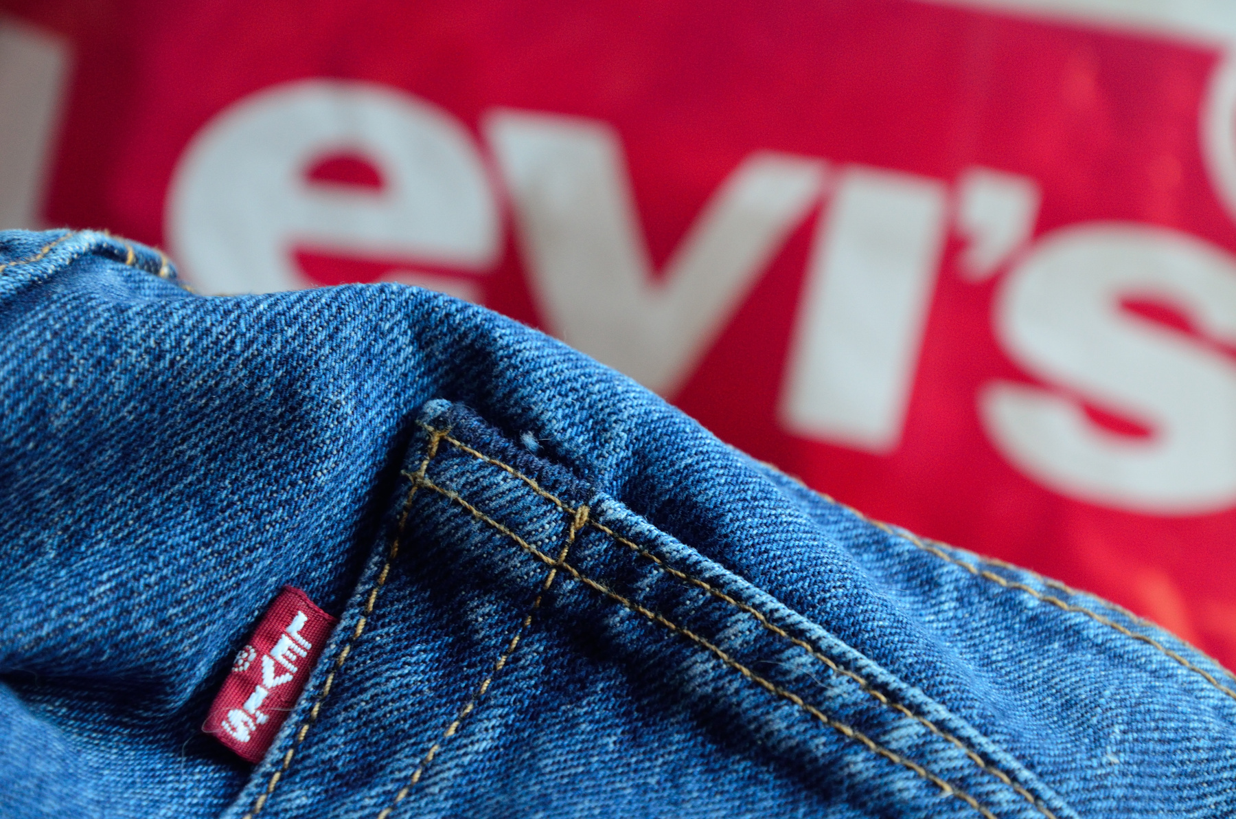 *** Джинсы деним Ливай Страусс энд Кампани Levi Strauss Co шов строчка таб флажок