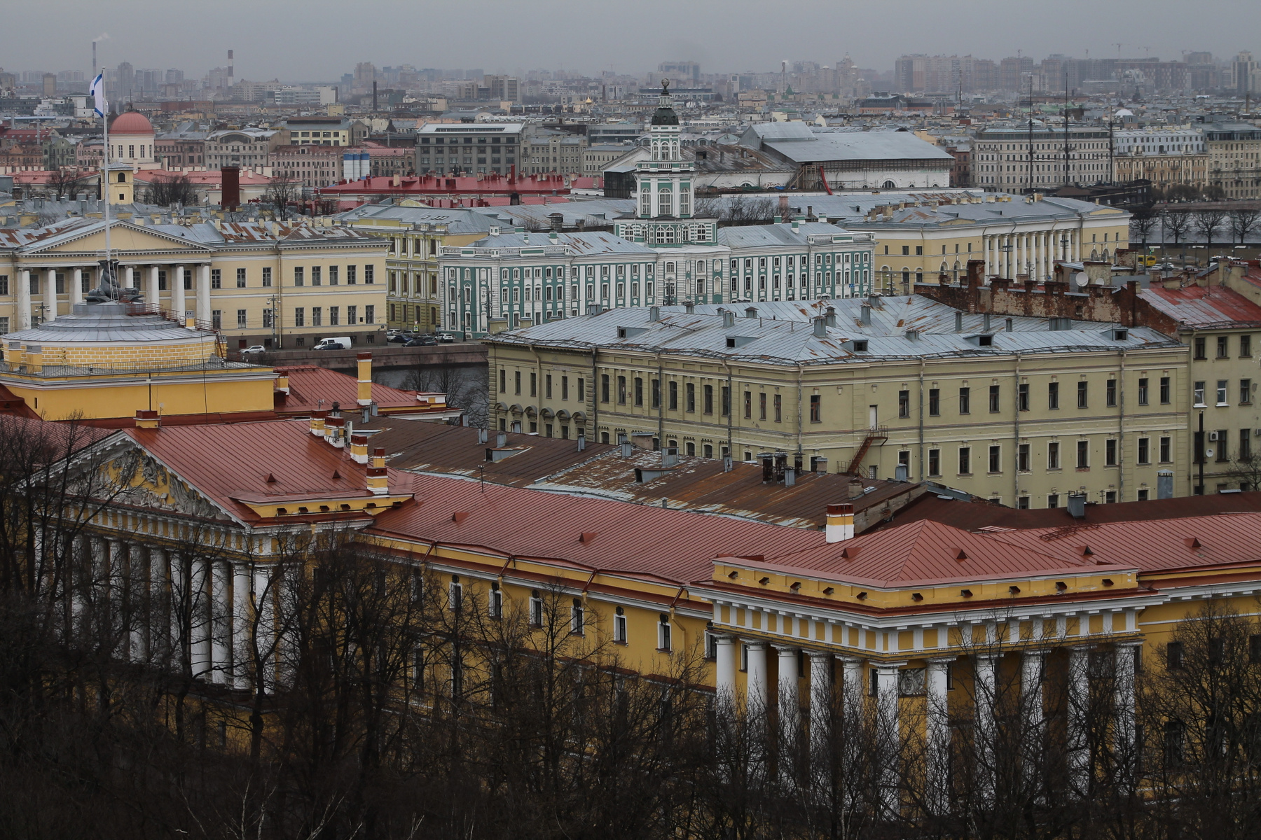 Вид на Санкт-Петербург с колоннады Исаакиевского Собора Санкт-Петербург
