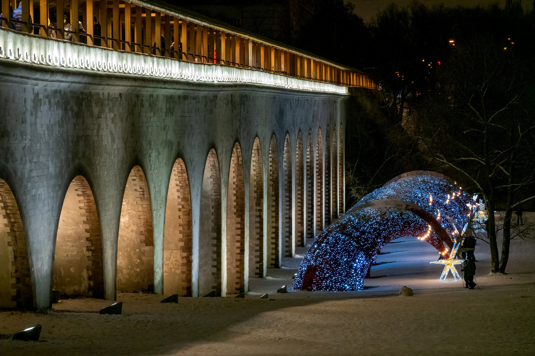 Новогодний акведук антонмазаев antonmazaev moscow москва вечер ночь зима новыйгод подсветка акведук город
