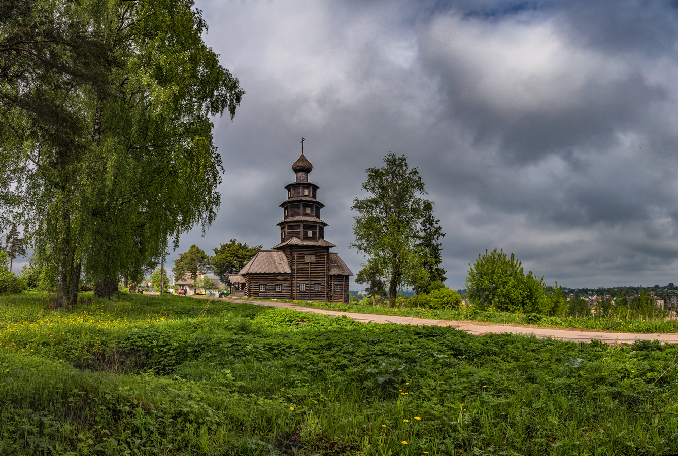 Старовознесенская (тихвинская) церковь в Торжке.1653. 