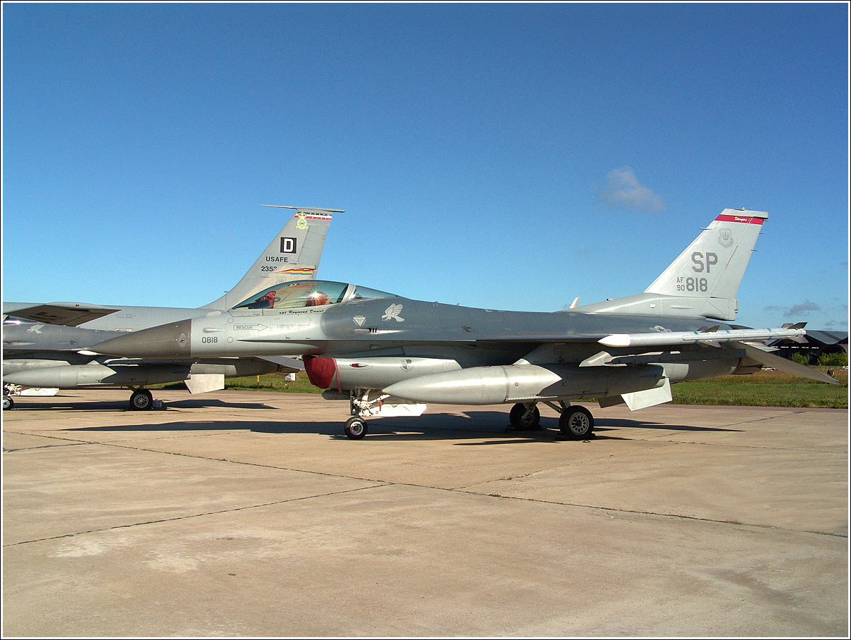 F-16C F-16C авиация самолет стоянка Жуковский МАКС-2005