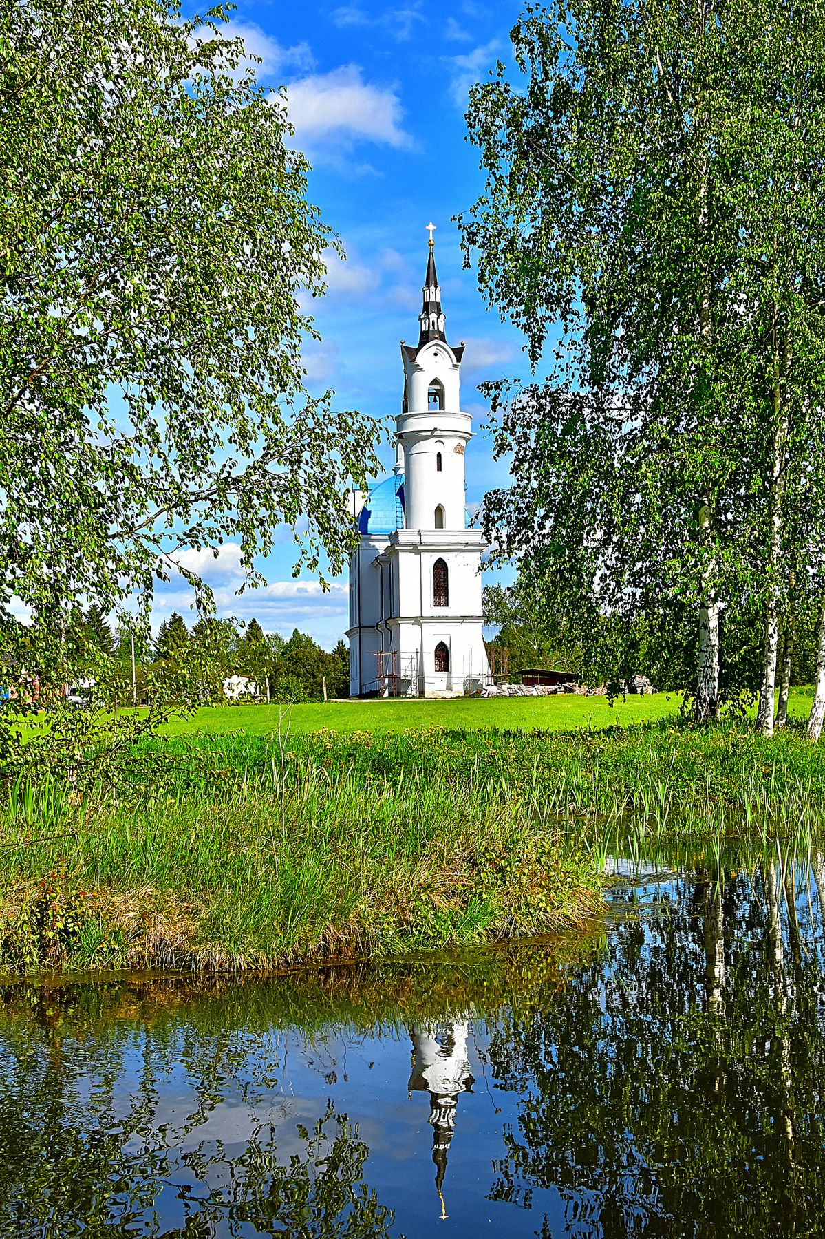 Деревенская церковь церковь деревня лето