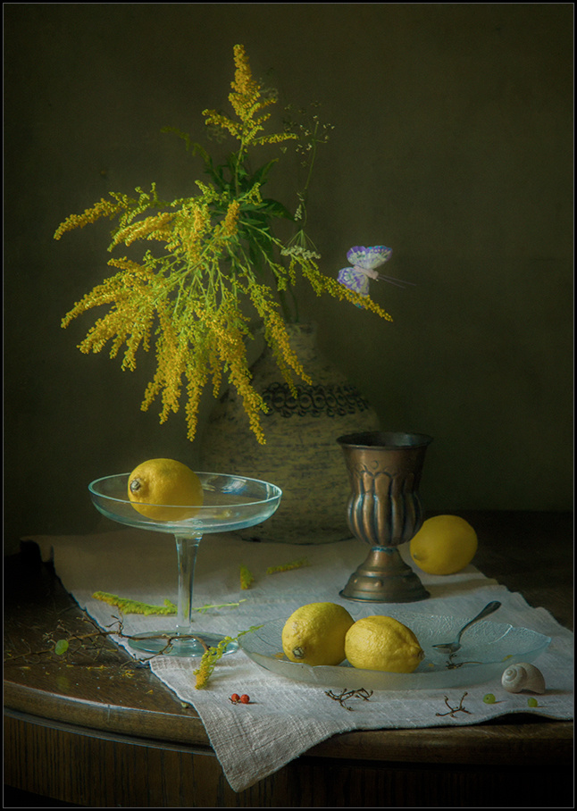 Натюрморт с лимонами 