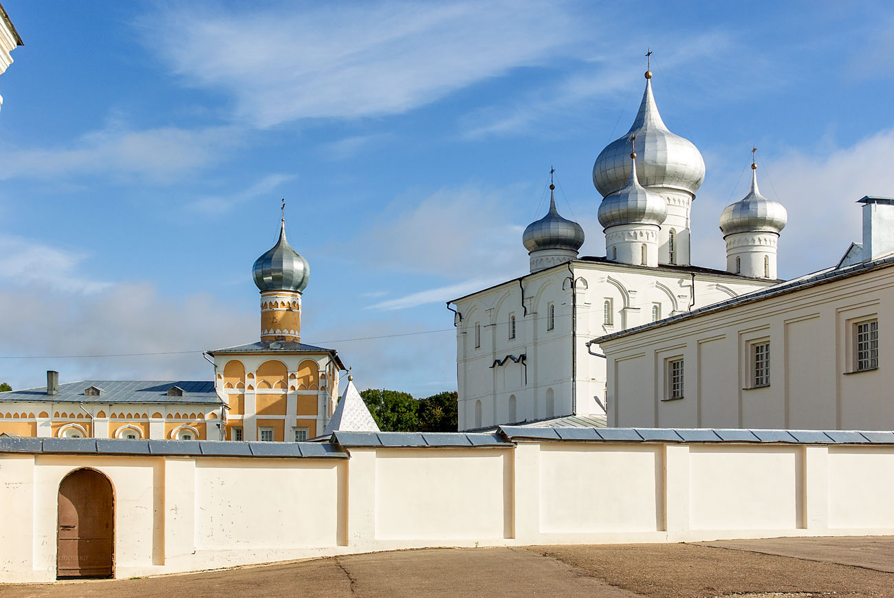 Варлаамо-Хутынский Спасо-Преображенский монастырь. 