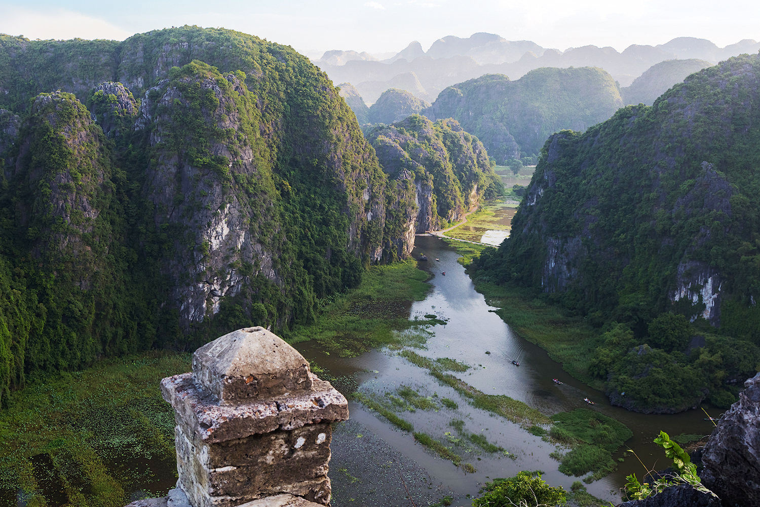 *** Нинь Бинь Вьетнам пейзаж горы Ninh Binh Vietnam landscapes mountains