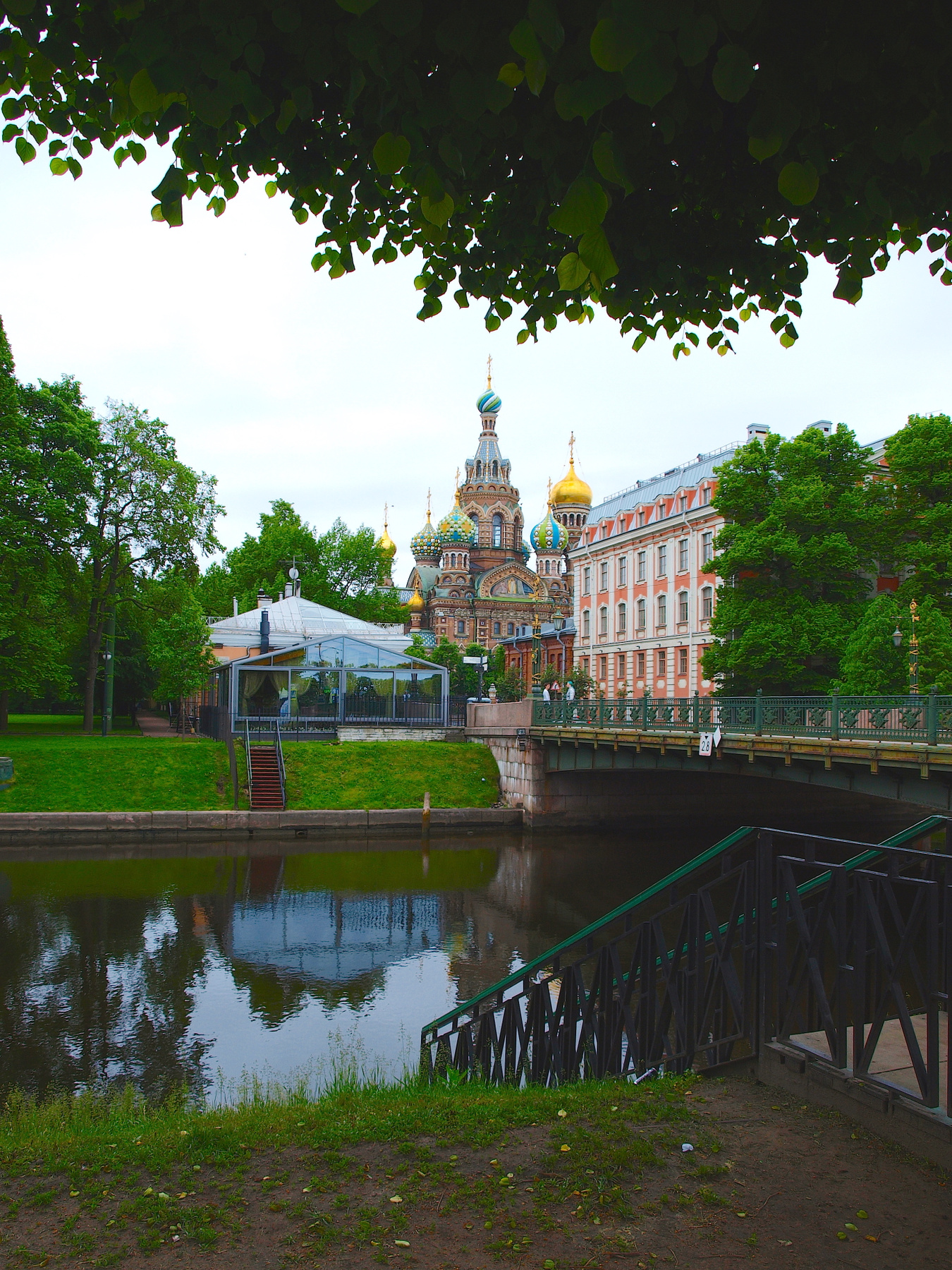 Утренняя тишина Утро Санкт-Петербург река вода лето тишина храм зелень деревья парк