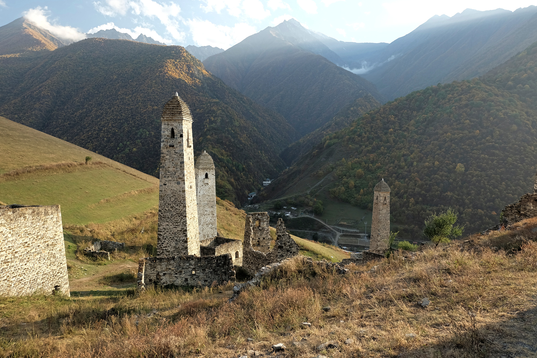 Башенный комплекс Эрзи в Ингушетии Кавказ Ингушетия Эрзи